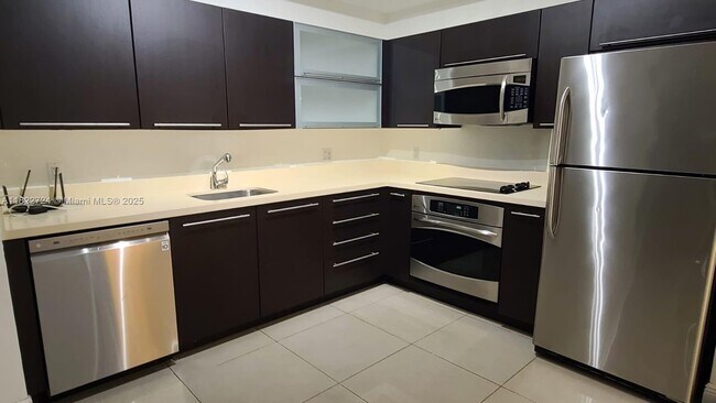 Foto del edificio - 90 SW 3rd St