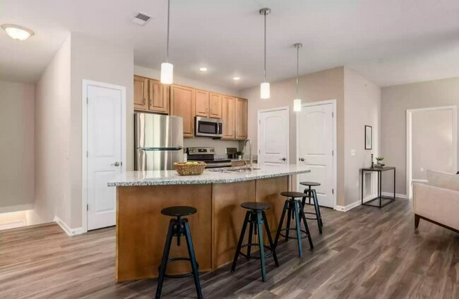 Foto del edificio - 222 Lake Cove Dr