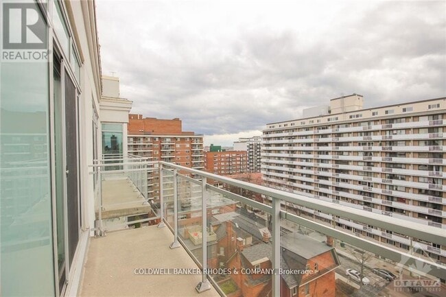 Building Photo - 138 Somerset St W