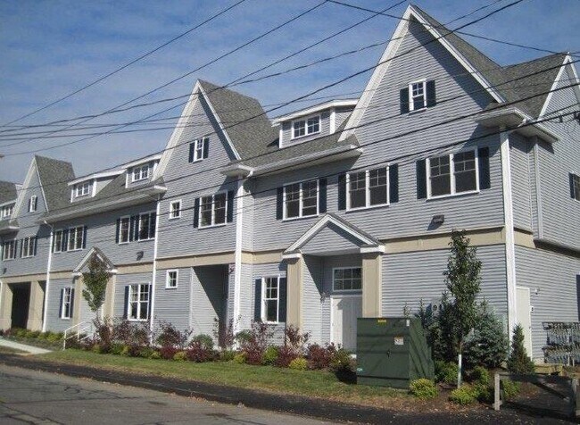 Foto del edificio - 404 Whiting Ave