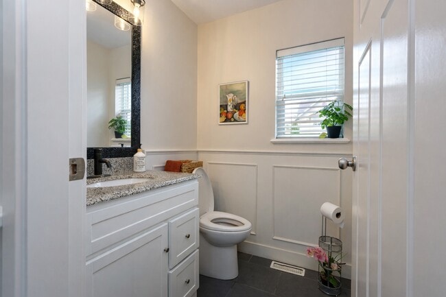 Building Photo - 2163 Merlot Blvd