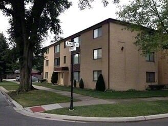 Building Photo - 2820 Tarpey Pl
