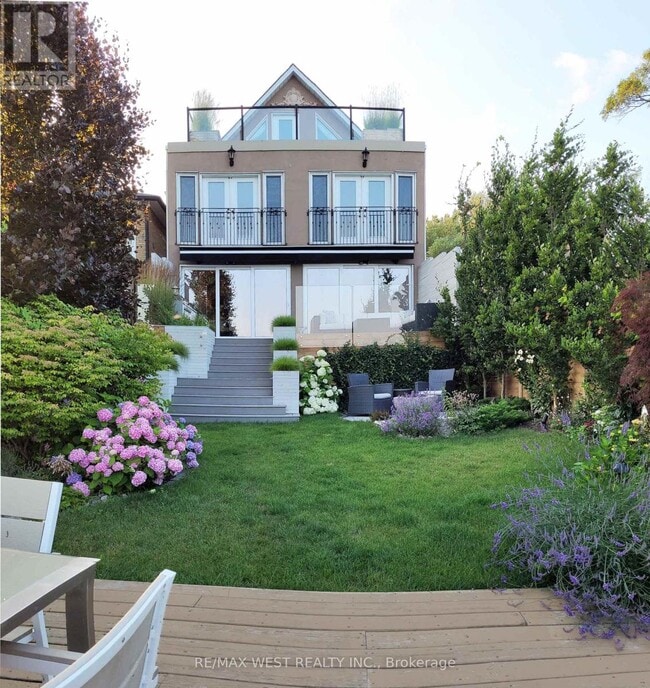 Photo du bâtiment - 5 Eleventh St