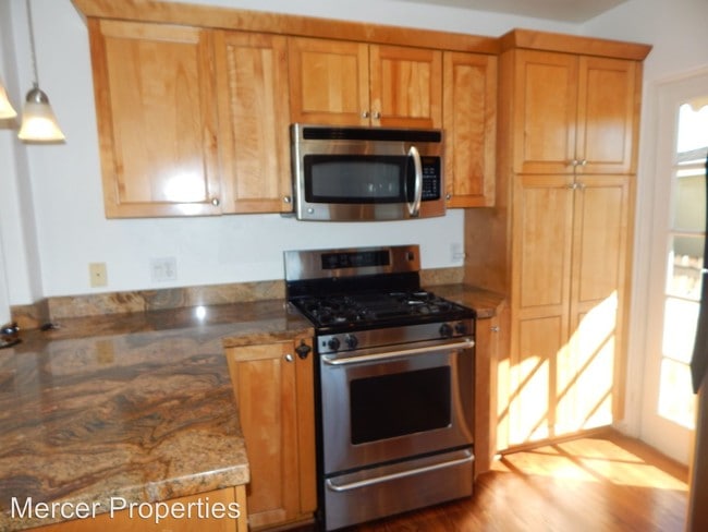 Building Photo - 3 br, 1.5 bath House - 4368 Argos Drive