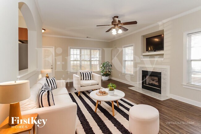 Foto del edificio - 13432 Glencreek Ln