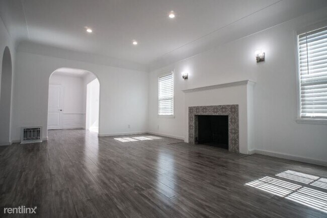 Building Photo - 2 br, 1 bath House - 1600 La Golondrina Ave