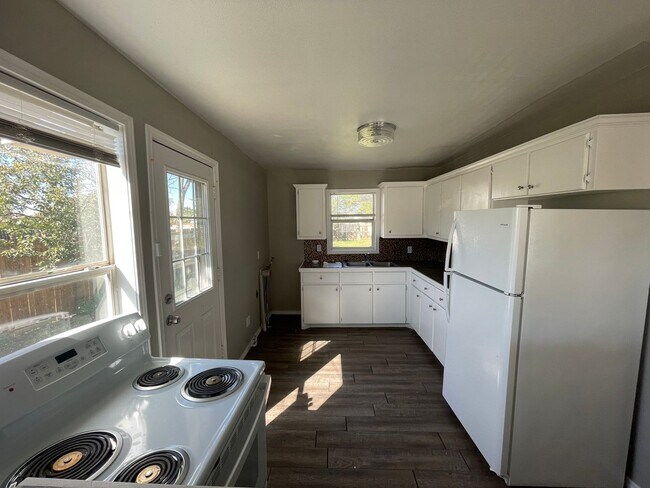 Foto del edificio - Super cute 2 bedroom in North Lubbock