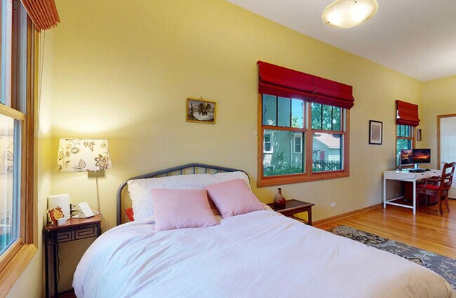 Building Photo - 281 Westerfield Pl