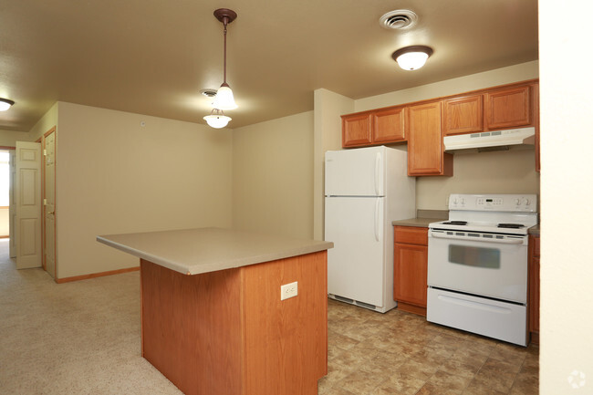 3BR, 2BA - 1208 SF - Archway Apartments