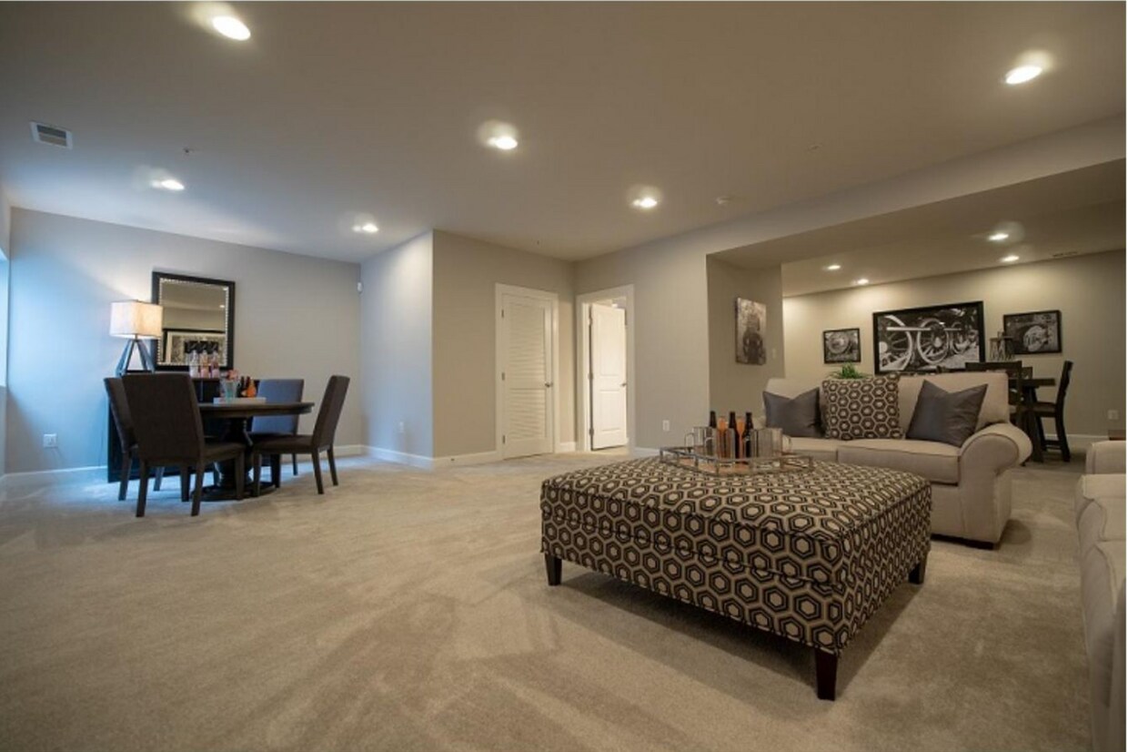 Foto principal - 331 Piper Ln