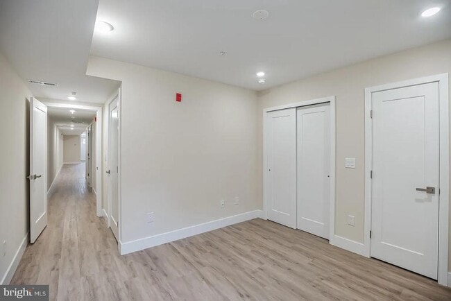 Foto del edificio - 3323 N 16th St