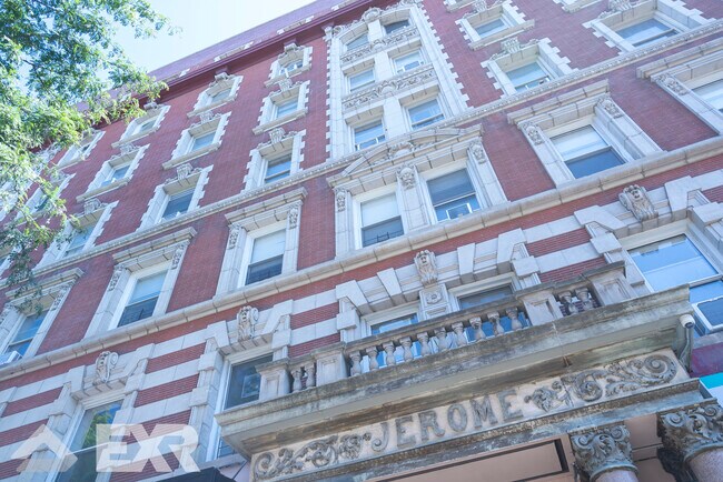 Foto del edificio - 215 W 116th St