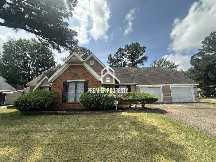 Foto principal - 6151 Afternoon Ln