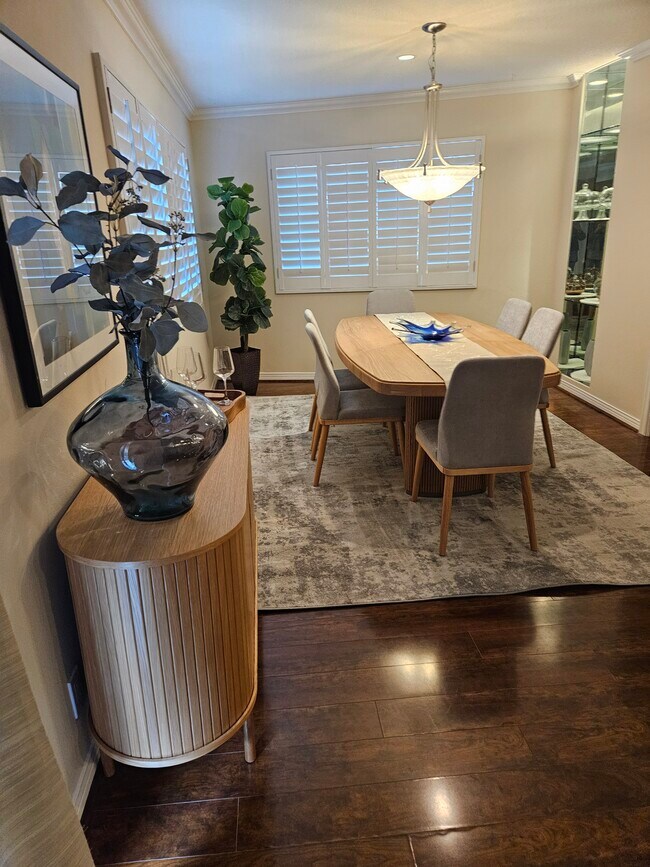 Comedor - 222 7th St