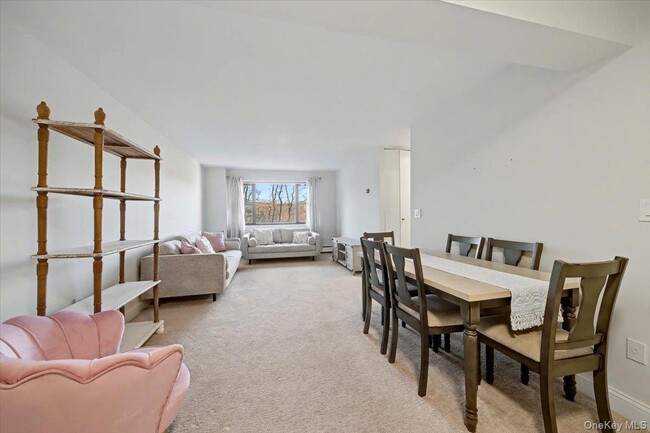 Building Photo - 505 Central Ave