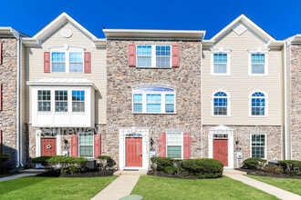 Building Photo - 12 Stevens Ct