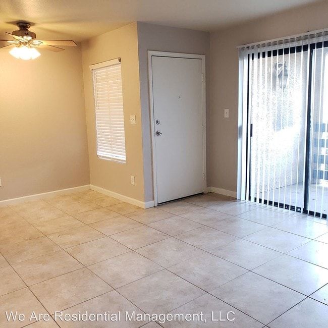 Building Photo - 1241 N 48th St