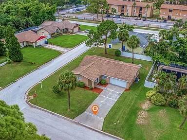 Foto del edificio - 2695 58th Terrace S