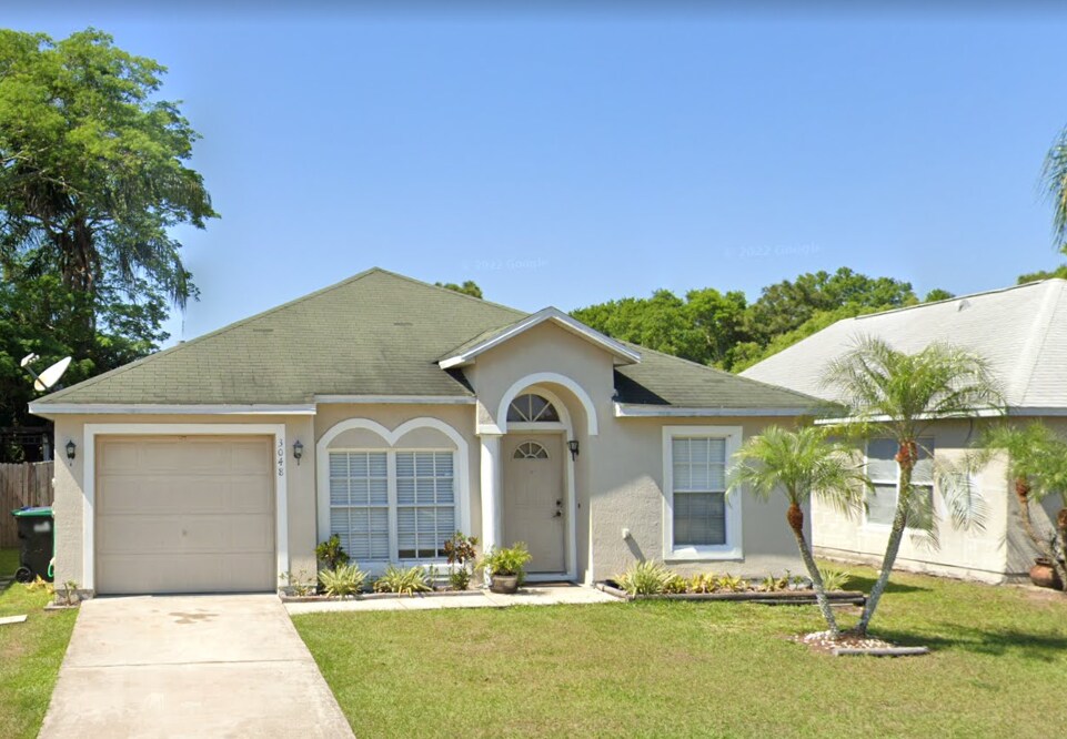 Foto principal - 3048 Pineda Dr