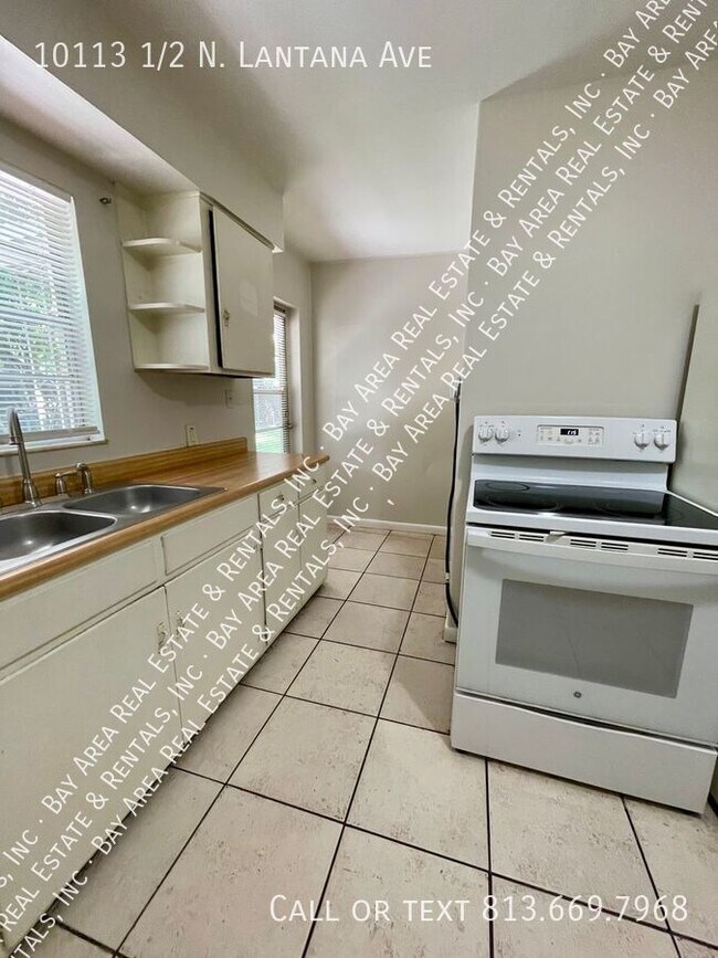 Foto del edificio - 1 BEDROOM 1 BATHROOM DUPLEX