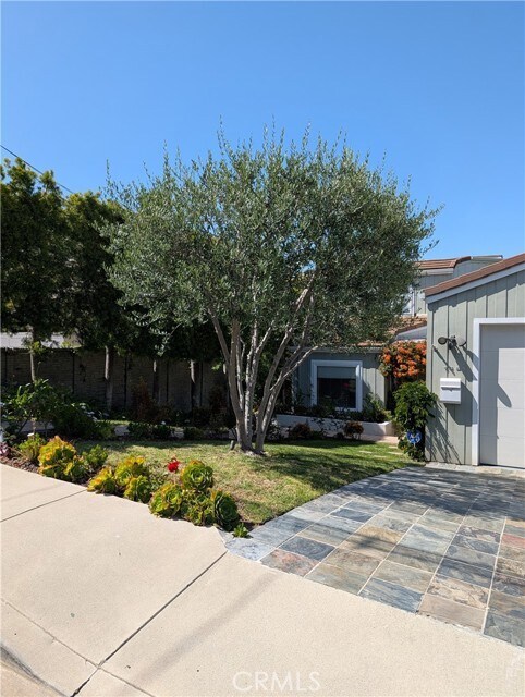 Foto del edificio - 1451 3rd St
