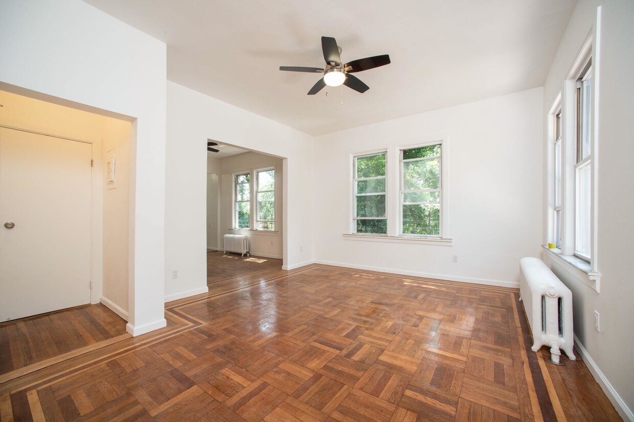 3256 Riverdale Ave Unit 2, The Bronx, NY 10463 Room for Rent in The