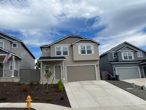 Building Photo - 1131 Rutherford Dr