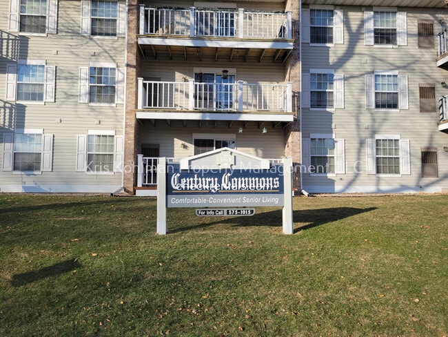 Building Photo - Century Commons