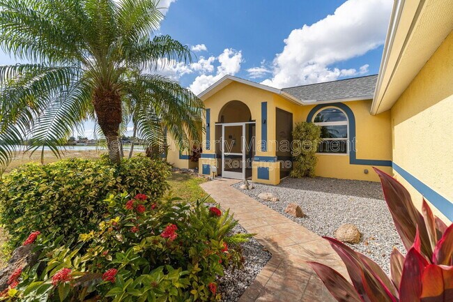 Foto del edificio - 304 NW 12th Ln