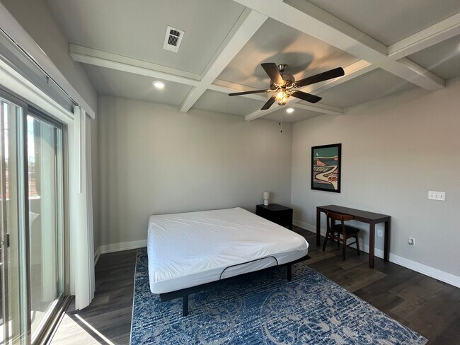 Foto del edificio - 2248 W Moore Ln
