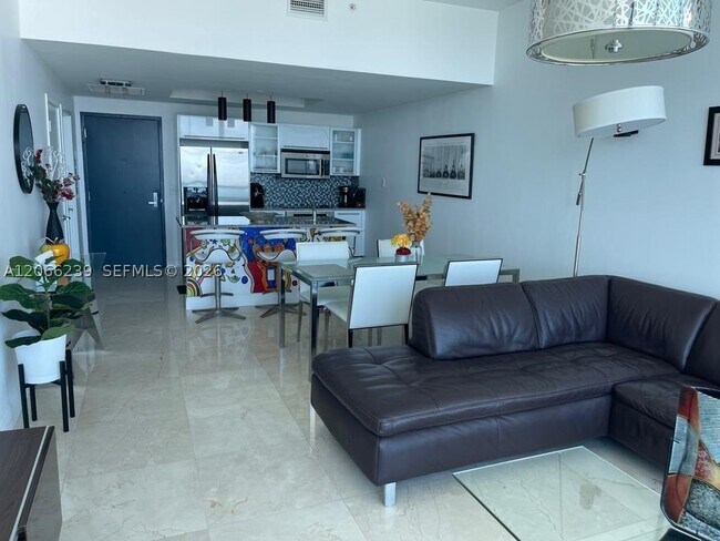 Building Photo - 888 Biscayne Blvd