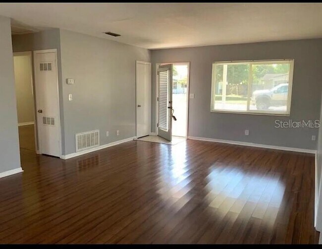 Foto del edificio - 1509 79th Ave N