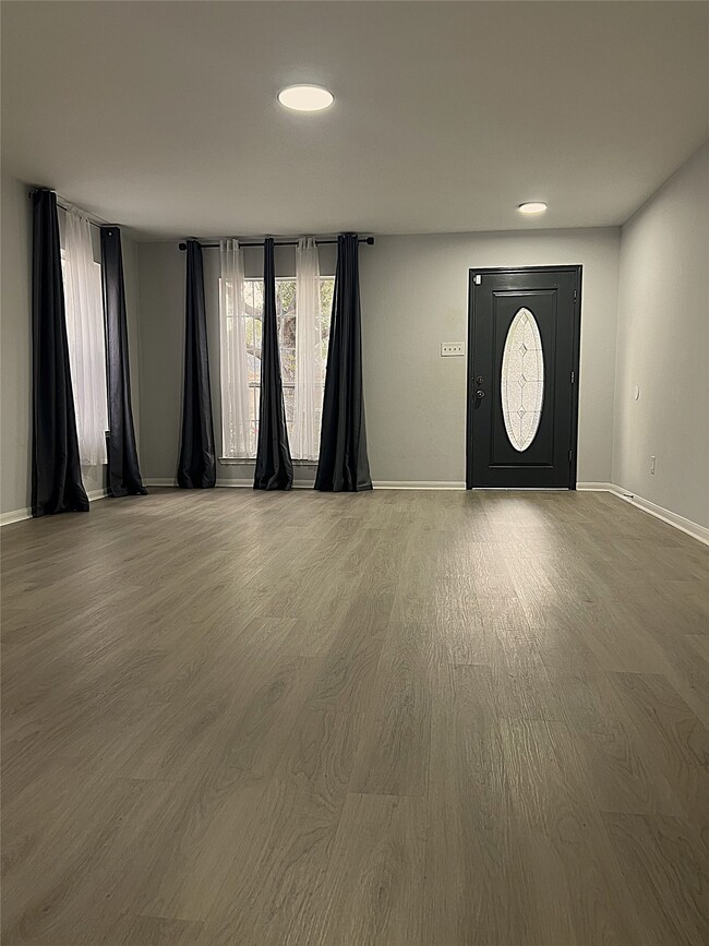 Foto del edificio - 20918 Roxette Ct