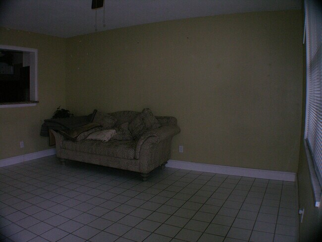 Building Photo - 2565 S Ocean Blvd