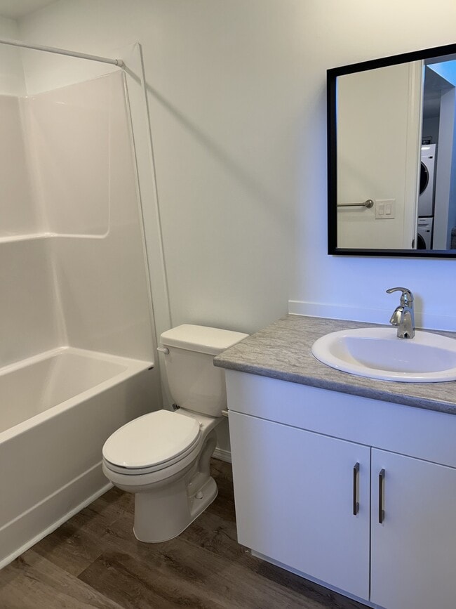 Building Photo - 7612-7136 136 Ave NW