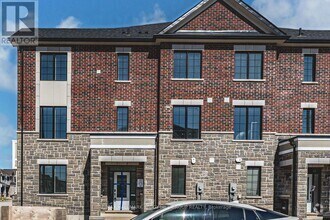 Building Photo - 84 Ennerdale St