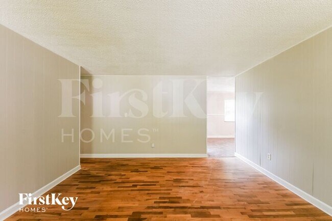 Foto del edificio - 1240 N Ridgeview Dr