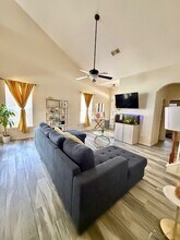 Building Photo - 21519 Falvel Sunrise Ct
