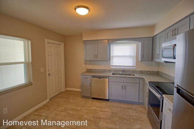 Foto del edificio - 2 br, 1 bath House - 114 E Wallace Street