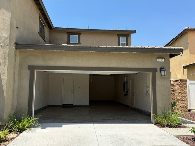 Building Photo - 2755 Arches Ct
