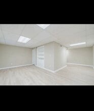 Building Photo - 1090 New Haven Dr SW
