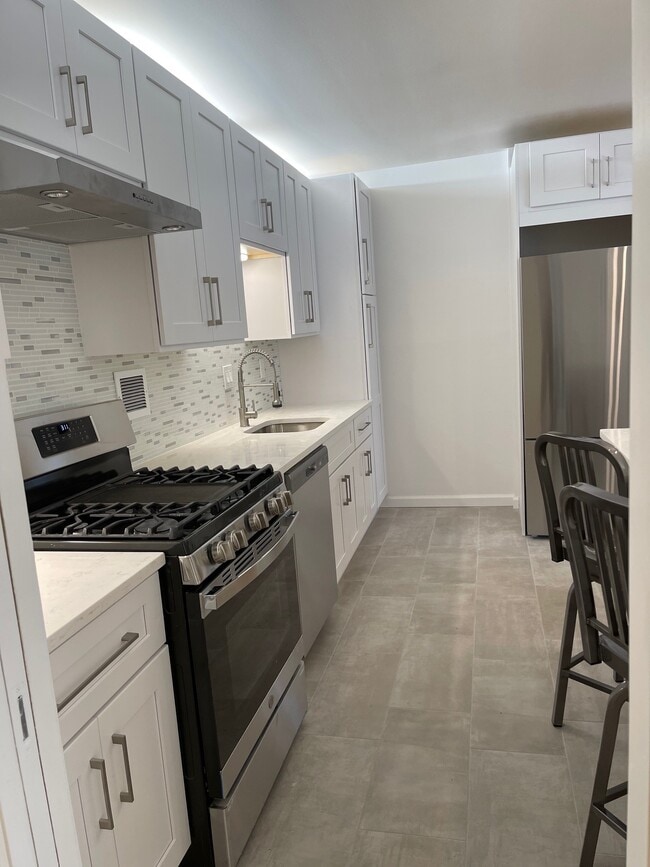 5500 Friendship Blvd Unit 1714N, Chevy Chase, MD 20815 Condo for Rent