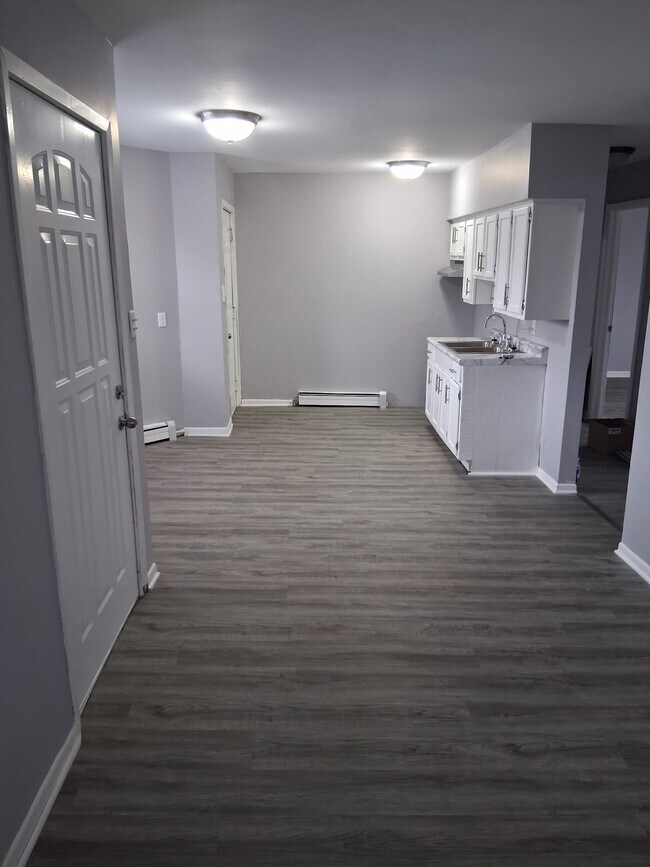 Cocina - 254 E Jackson St