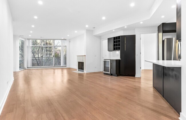 Foto del edificio - 914 W Hubbard St