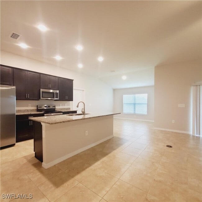 Foto del edificio - 4409 NE 15th Pl