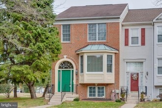 Building Photo - 201 St Michaels Cir