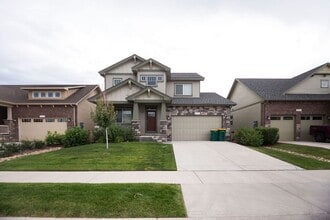 Building Photo - 2121 Cutting Horse Dr