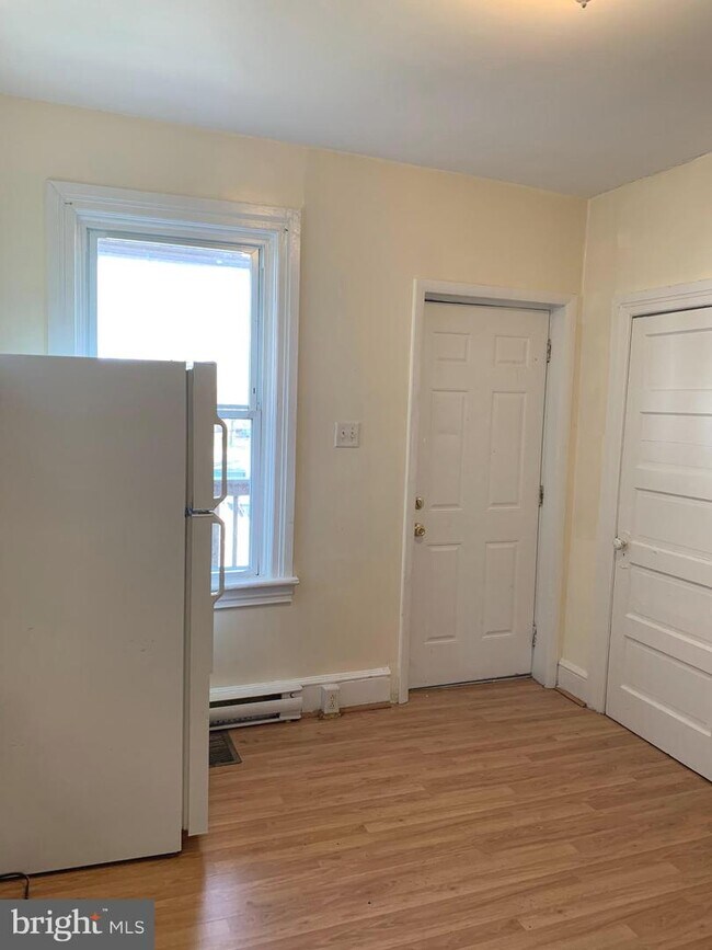 Foto del edificio - 141 S Mulberry St