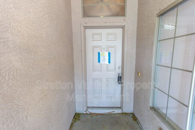 Building Photo - 12748 W Voltaire Ave