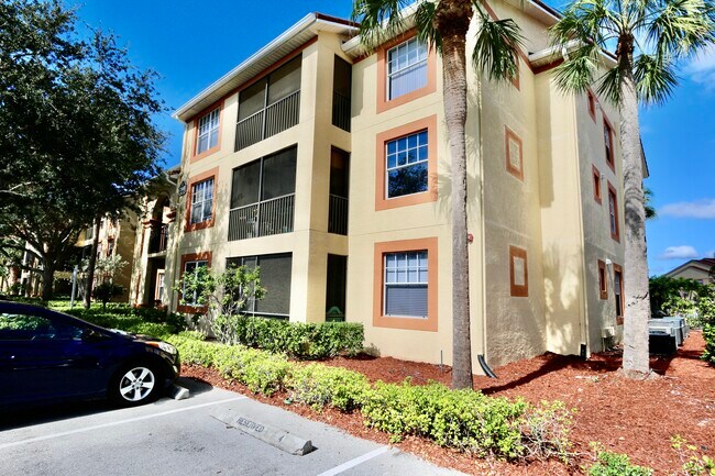 Building Photo - 7905 Preserve Cir